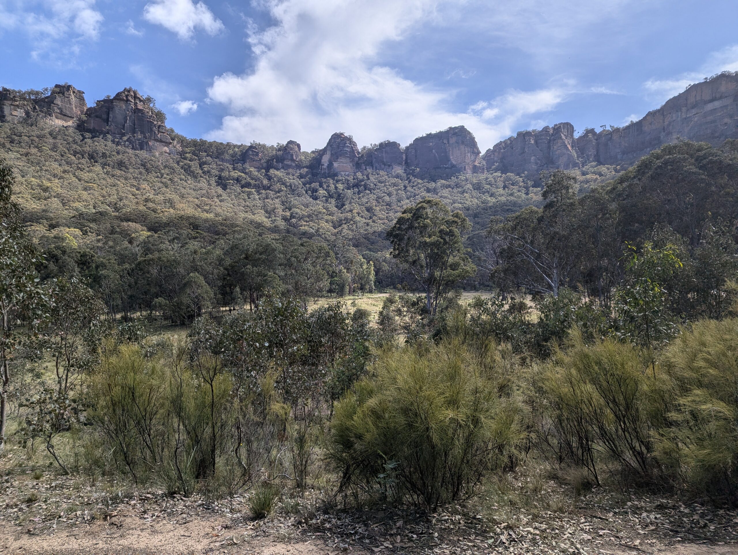 The Valley of the Dinosaurs 🦖 and the Ultimate Slot and more... Two hikes for the price of one!